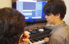 弾き語りスクールの今だけ無料キャンペーンバナー